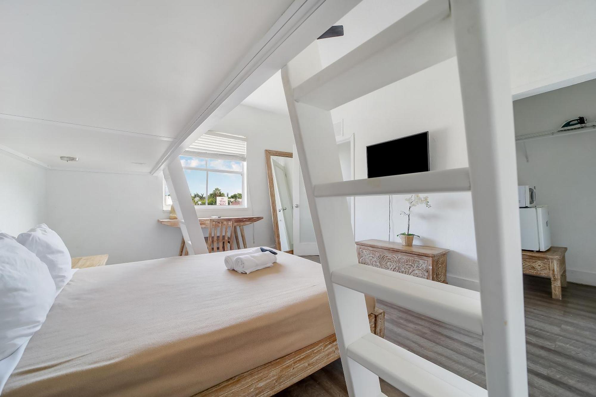 Treehouse Hotel Miami Bagian luar foto